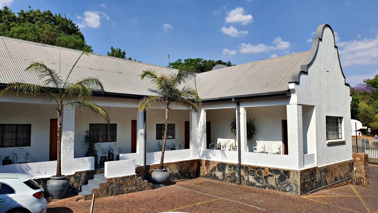 Lake Motel Hartbeespoort Eksteriør bilde