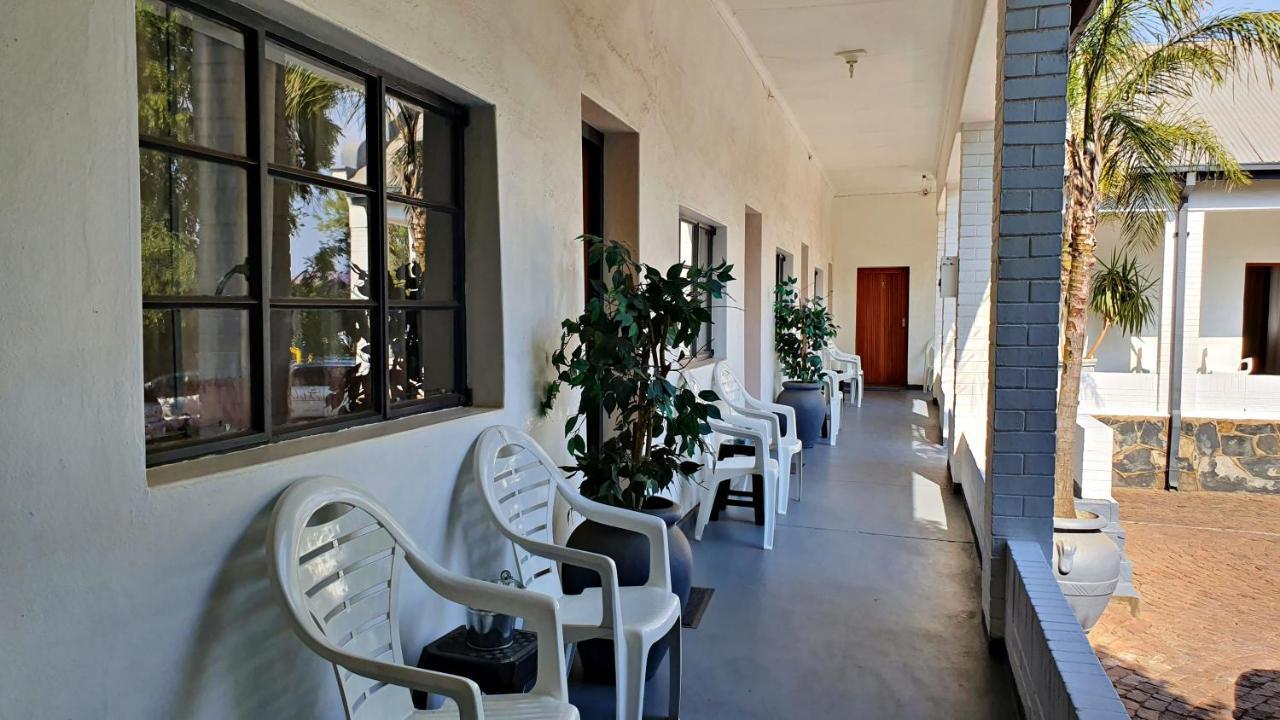 Lake Motel Hartbeespoort Eksteriør bilde